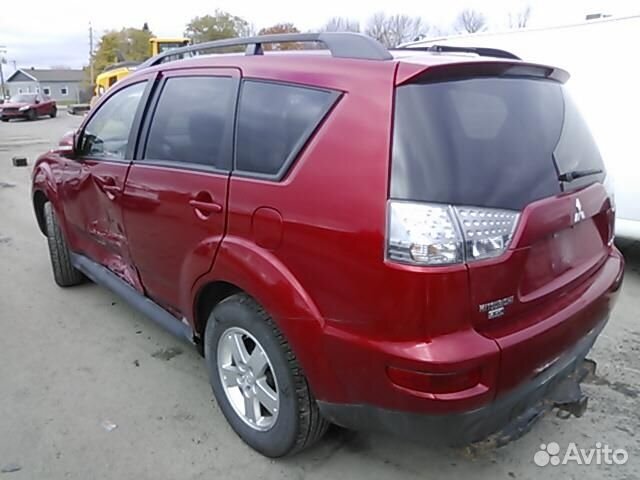 Разбор на запчасти Mitsubishi Outlander XL