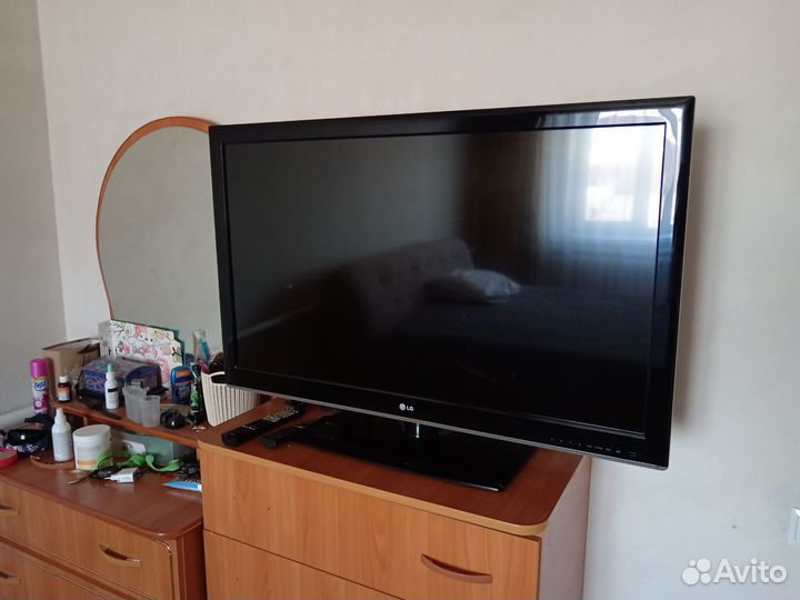 Телевизор SMART tv