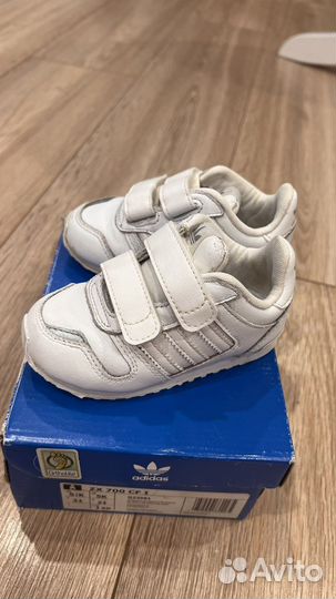Кроссовки детские adidas