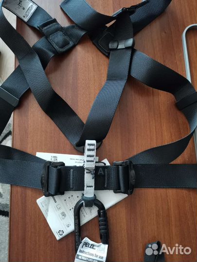 Страховочная система petzl