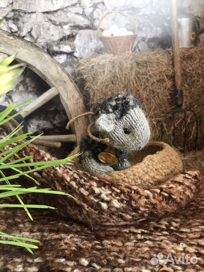 Вязанная игрушка овечка