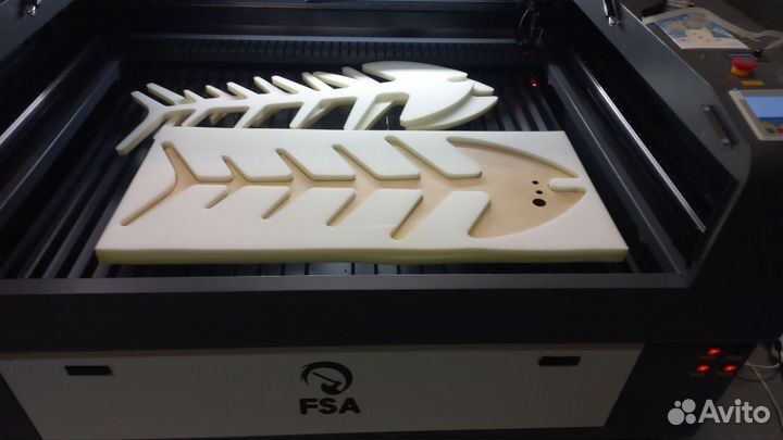 Резка фанеры лазером