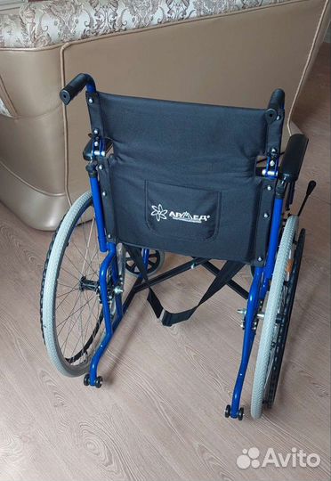 Инвалидная коляска