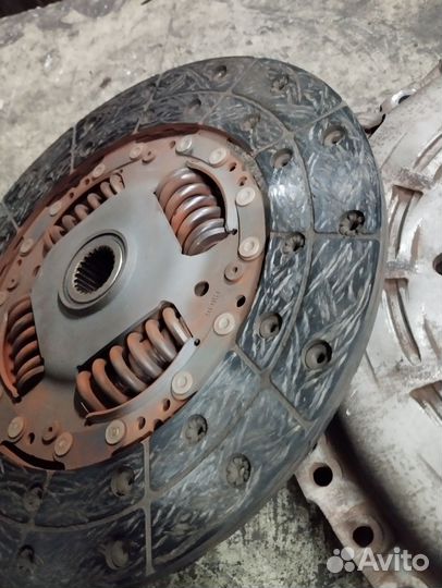 Сцепление ford transit 2.2TDCi 627303209 LUK