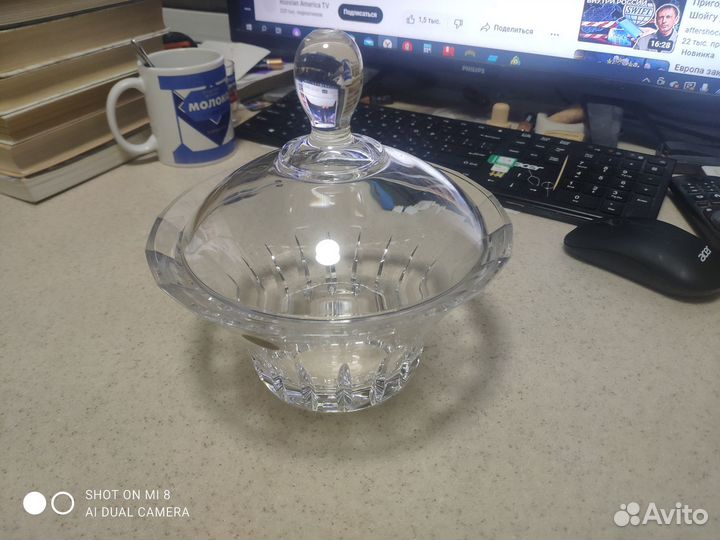 Хрустальные конфетница, стопки, стаканы и кружки