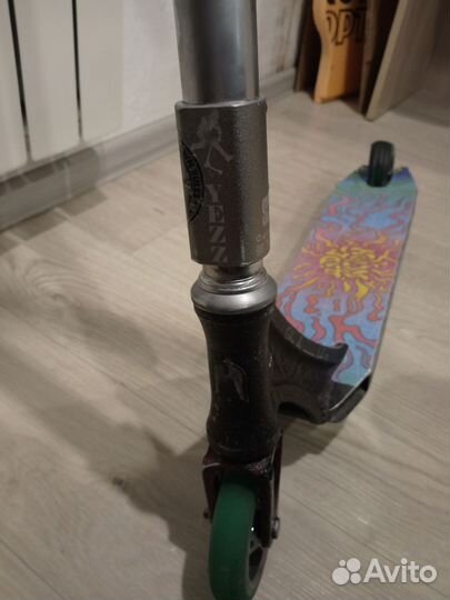 Трюковой самокат кастом парк