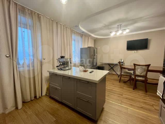 4-к. квартира, 114,2 м², 7/9 эт.