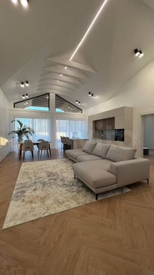 Дом 127 м² на участке 8,4 сот.