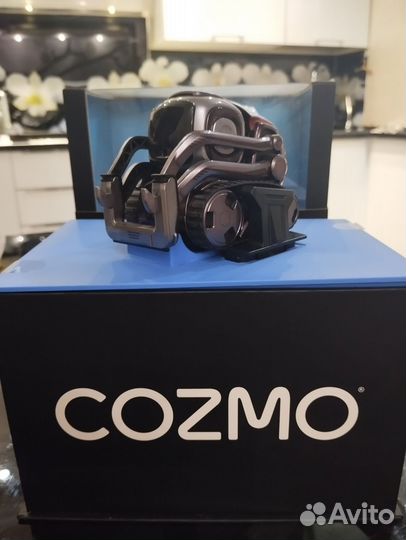 Робот cozmo