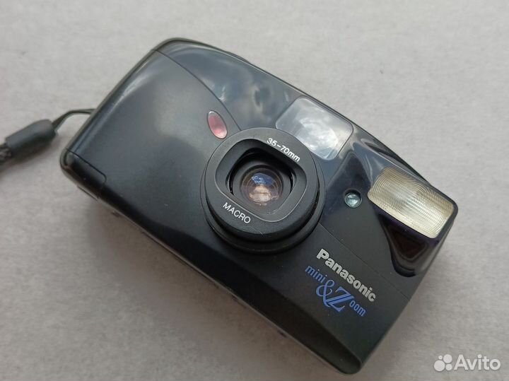 Panasonic mini zoom c-d2200zm