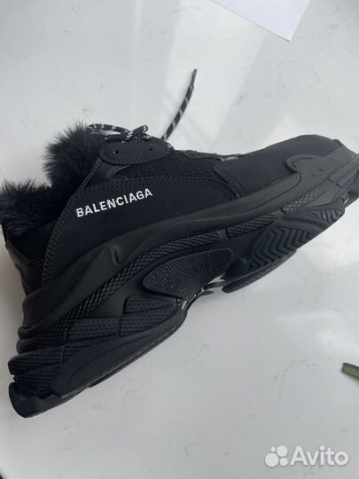 Balenciaga triple s на меху оригинал