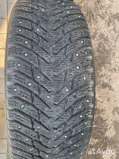 Nokian Tyres Hakkapeliitta 8 215/60 R16 99T