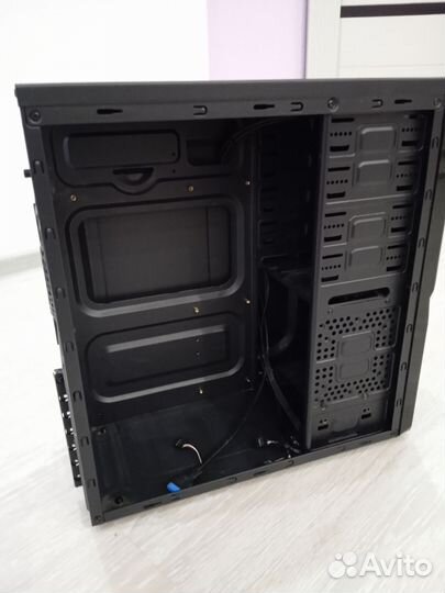 Корпус AeroCool V3X