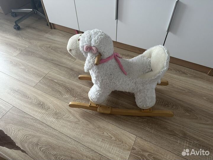 Плюшевая качалка и попрыгун