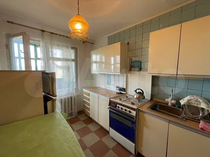 3-к. квартира, 64 м², 12/12 эт.