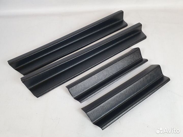 Пластиковые накладки в проемы дверей Гранта Калина