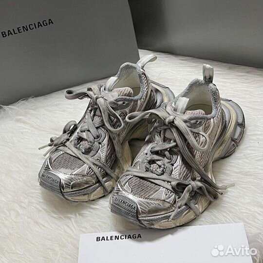 Balenciaga 3XL Sneaker Worn-Out - Light Beige