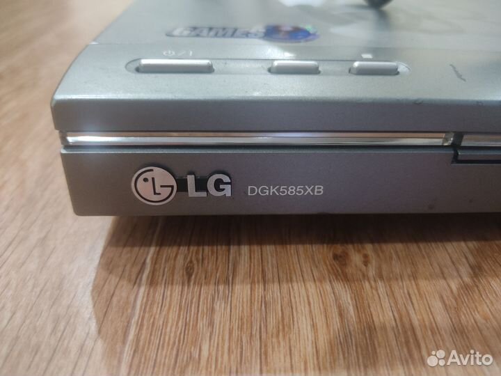 DVD плеер LG dgk585xb