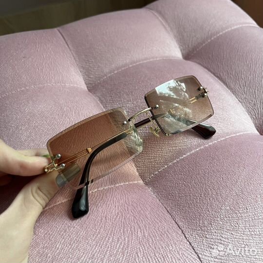 Очки солнцезащитные