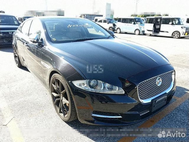 В разборе Jaguar XJ (X351) 2013г. 2,0л. 240 л/с