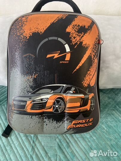 Школьный рюкзак