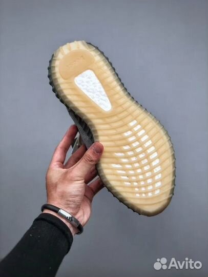 Adidas Yeezy Boost 350 v2 Israfil