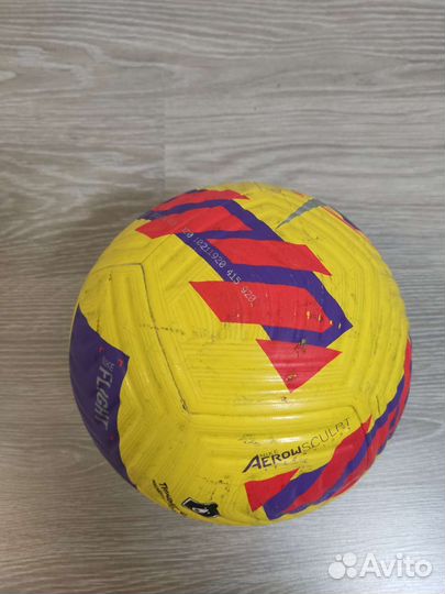 Футбольный мяч Nike Flight