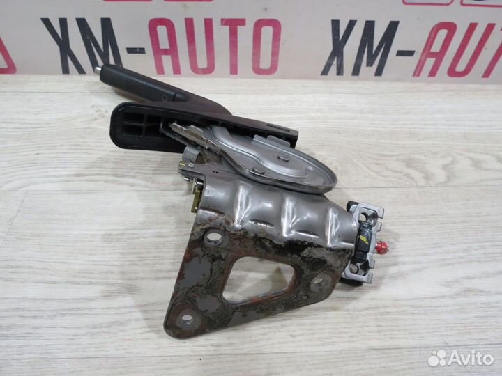 Ручник Hyundai i30 2