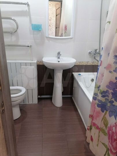 2-к. квартира, 50 м², 3/9 эт.