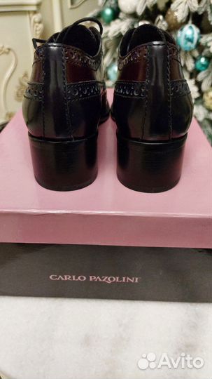 Полуботинки женские Carlo Pazolini