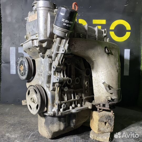 Двигатель CFN282341 volkswagen polo (Mk5)