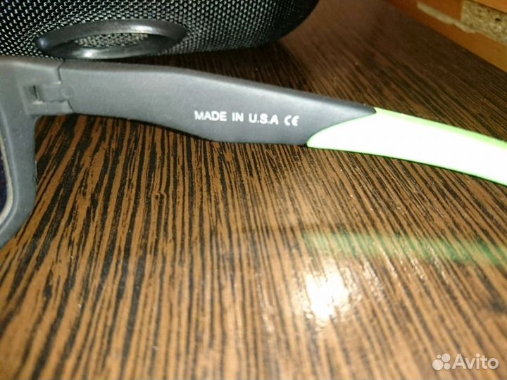 Очки спортивные oakley