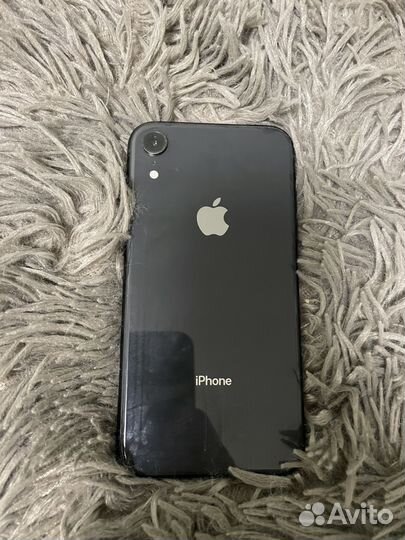 iPhone Xr, 64 ГБ