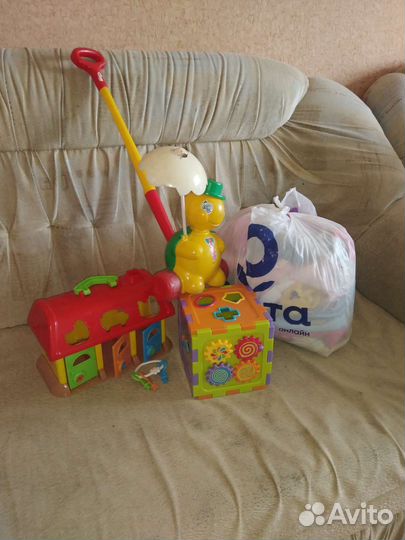 Развивающие игрушки