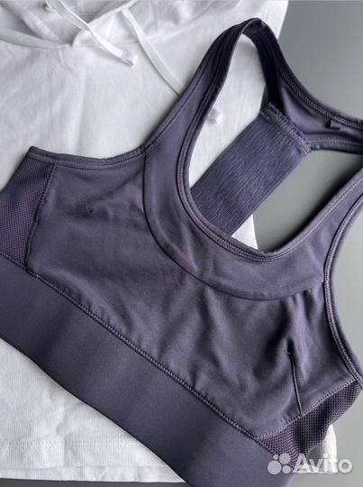 Топ женский спортивный 42-44 2 шт