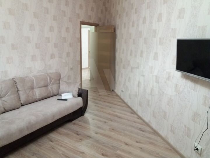 2-к. квартира, 60 м², 3/3 эт.