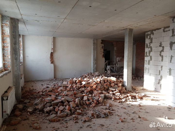 Демонтаж стен слом перегородок полов вывоз мусора