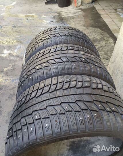 Michelin Latitude X-Ice North 295/35 R21 107T