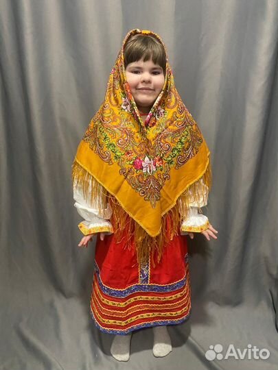 Русский народный платок желтый