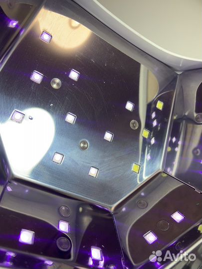 Лампа для ногтей