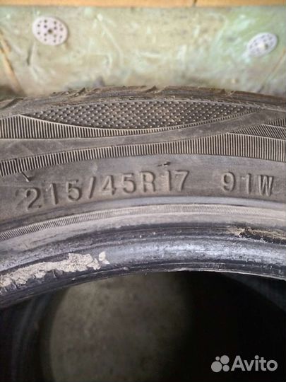Kumho 722 215/45 R17