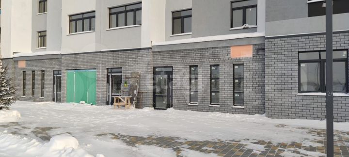 Продам офисное помещение, 199.95 м²