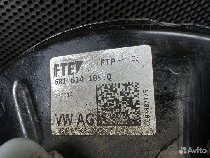 Вакуумник Skoda rapid 1/ VW Polo 5