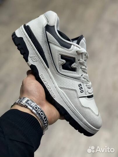 Кроссовки new balance 550