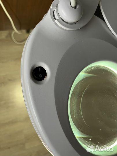 Лампа бестеневая