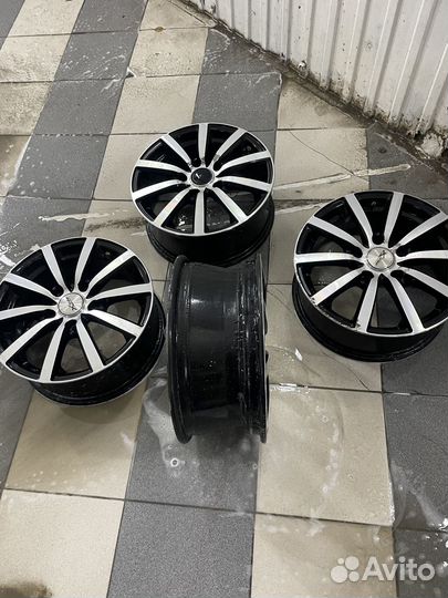 Диски R 15 возможен обмен на речной песок