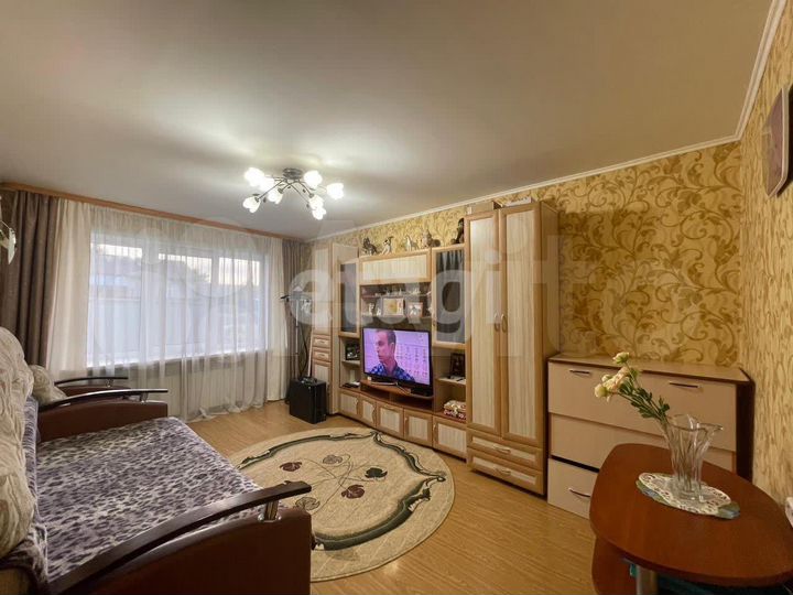 3-к. квартира, 53,4 м², 1/1 эт.