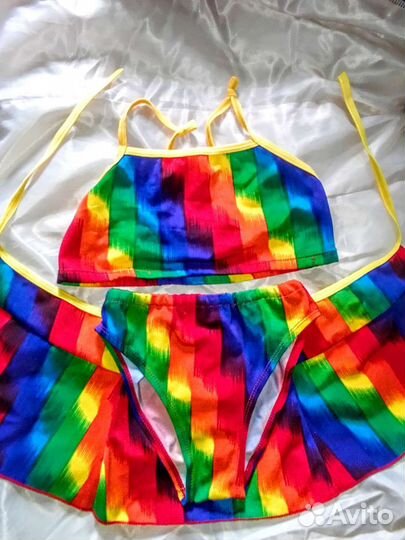 Купальный комплект на девочку