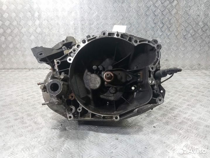 Б/У Б/У кпп механическая (МКПП) Снято с двигателя