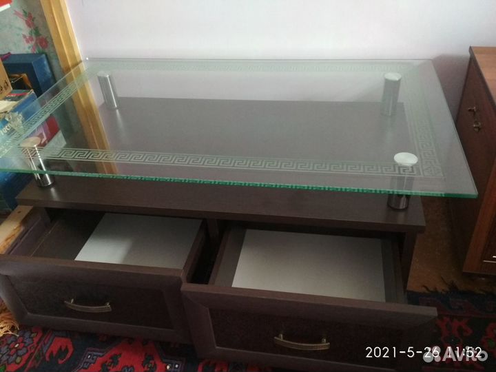 Журнальный столик бу